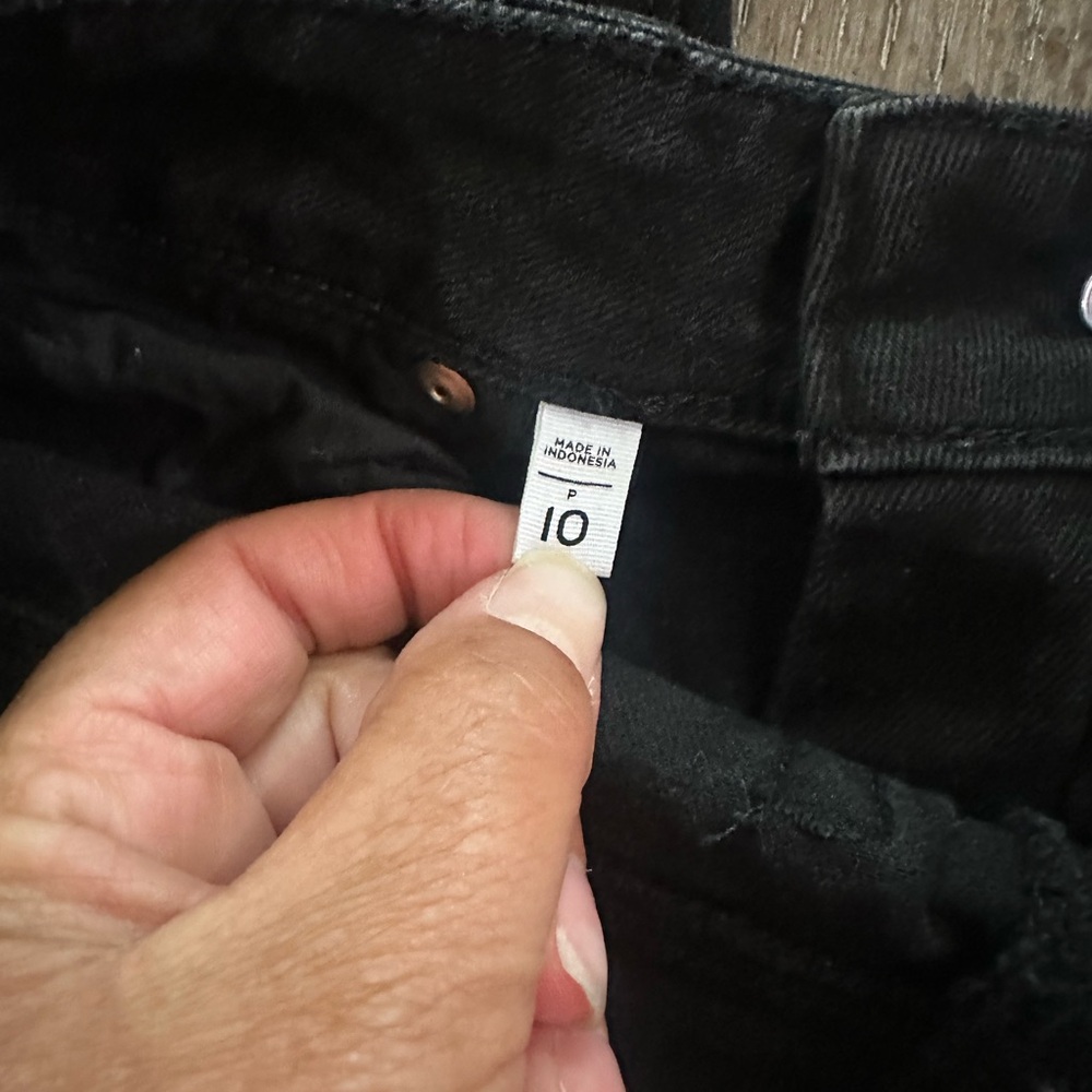 LOFT Women's High Rise Black Jeans - Picture 8 of 10